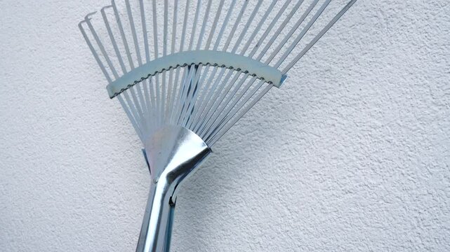 Garden rake