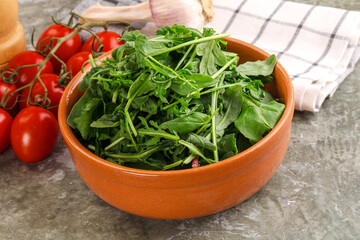 Arugula and spinach mix salad