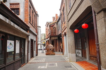 Naklejka premium Bopiliao Historic Block in Taipei, Taiwan - 台湾 台北 剝皮寮歴史街区