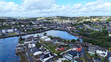 survol de la baie de Kinsale en Irlande près de Cork