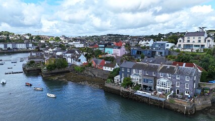 survol de la baie de Kinsale en Irlande près de Cork