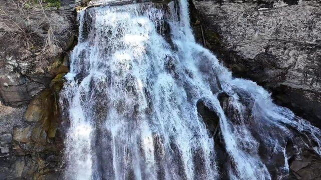 Delphi Falls - Dynamic Display