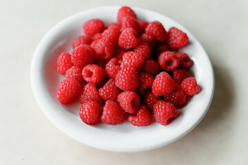 fresh raspberries in a bowl