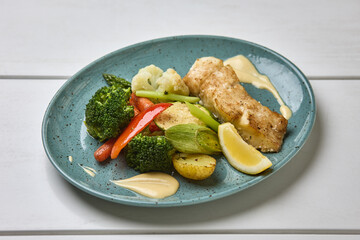 Grilled White Fish with Steamed Vegetables and Lemon