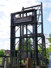 Kr&auml;ne im Harburger Binnenhafen