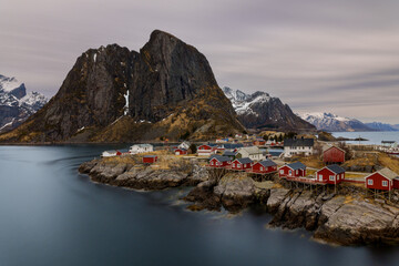 Bekanntes Fischerdorf Hamnoy auf den Lofoten