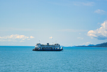 チャーン島へ上陸　トラート/タイ　Koh Chang, Thailand