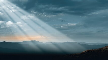 Majestic Mountain Landscape: Serene Sunrise Rays