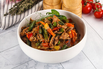 Gourmet shredded meat with vegetables