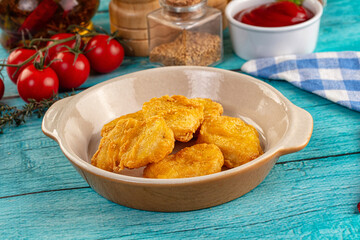 Golden crispy fried chicken nuggets
