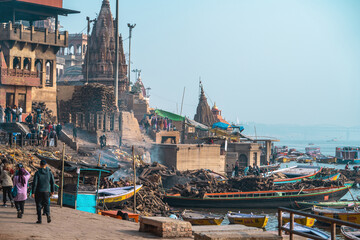 Fototapeta premium Varanasi, India. Cremation grounds on the banks of the Ganges River in Varanasi.
