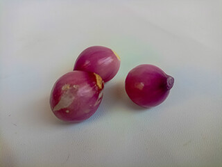 onion and sliced onion or bawang merah isolated white