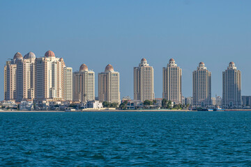 Fototapeta premium Beautiful view of Pearl Qatar viva bahriya and Porto Arabia apartment buildings