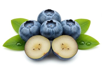 Obraz premium Fresh Juicy Blueberries with Green Leaves Isolated Background Food Diet Fruit Berry Sweet White