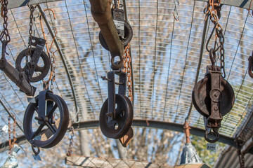 detail of pulley wheels 