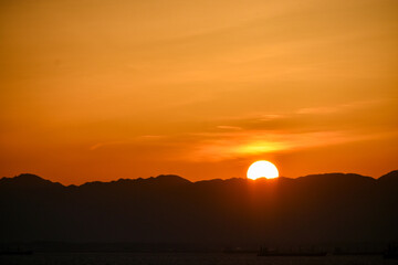 セントレア空港から眺める夕日