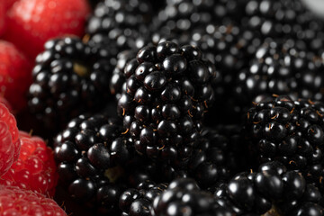 Plump, glossy blackberries—naturally sweet with a bold, rich flavor