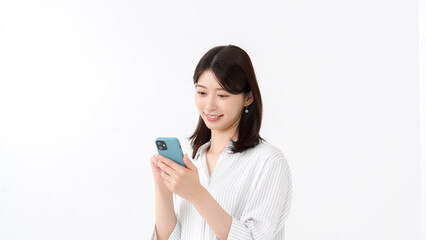 女性　スマートフォン