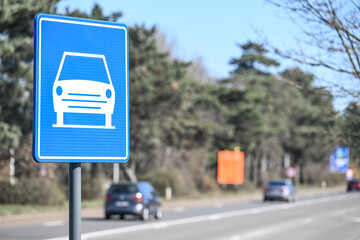 route auto voiture automobile routier signalisation