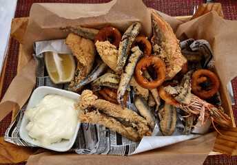 Healthy mixed Fish plate with Aioli