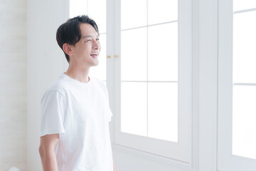 笑顔のミドル男性