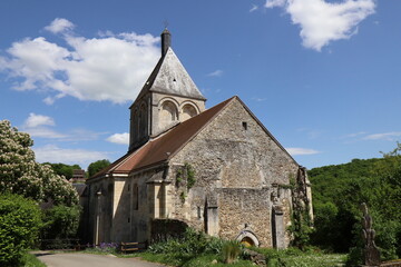 Fototapeta premium Eglise Notre-Dame, église romane, ville de Gargilesse-Dampierre, département de l'Indre, France