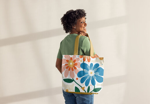 Smiling Black Woman With Tote Bag. PSD template mockup ready to use