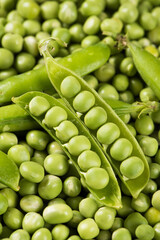 fresh green peas texture background
