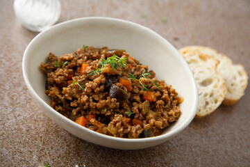 Minced beef ragout with eggplant