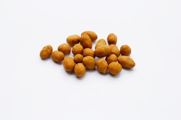 Coconut cream coated peanuts snack