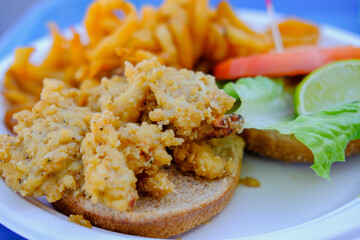 ソフトシェル・クラブのサンドウィッチ