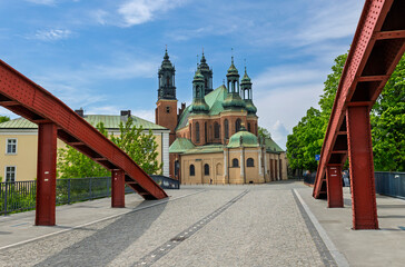 Katedra w Poznaniu, Most Biskupa Jordana