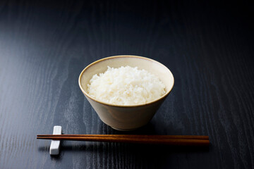 茶碗に盛られた白米　Japanese rice