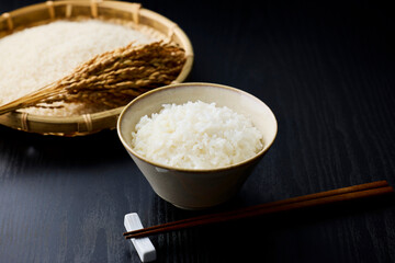 茶碗に盛られた白米　Japanese rice
