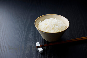 茶碗に盛られた白米　Japanese rice