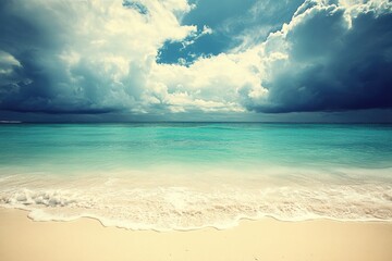 Obraz premium Tropical beach scene under dramatic sky