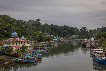 Fototapeta premium Harbour @ Padang, Indonesia
