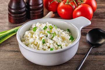 Cottage cheese with green onion