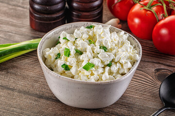 Cottage cheese with green onion