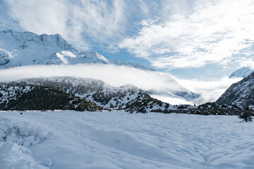 Fresh dump of snow on the way to Aoraki Mt Cook National Park