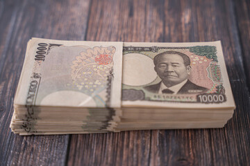 200万円 1万円札