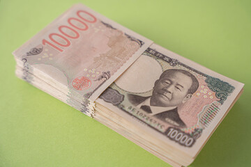 200万円 1万円札