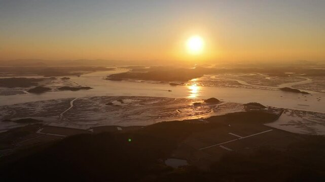 Korean island scenery with sunset over the tidal flats-01