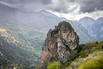 Samtvorhänge Rock formation and Somiedo Valley, Somiedo Natural Park, Asturias, Spain. © LFRabanedo
