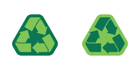 Obraz premium Bold recycle symbol icon design inside a rounded triangle with green color. Simple flat vector illustration label or sticker or badge.