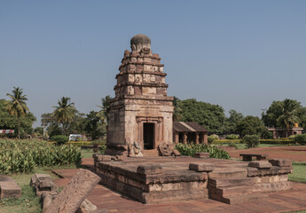 Aihole is the largest archaeological complex of stone and cave temples of the 4th12th centuries....