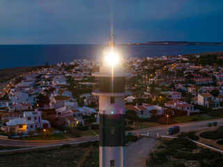 Faro de Artrutx al atardecer en Menorca, Islas Baleares