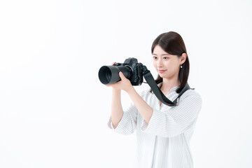 カメラを持つ女性
