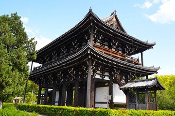 Obraz premium 東福寺 三門