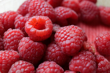 manger des framboises